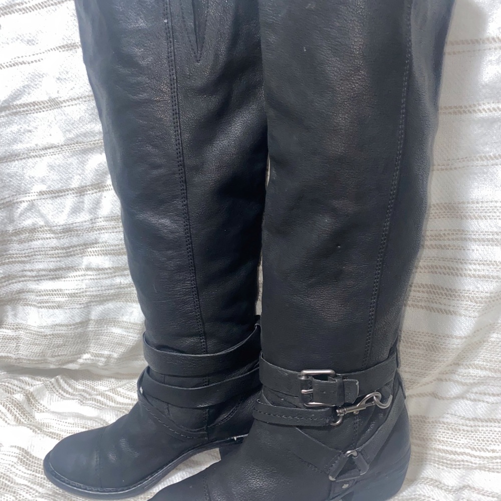 Gianni Bini Black Heeled Boots with Buckle Straps